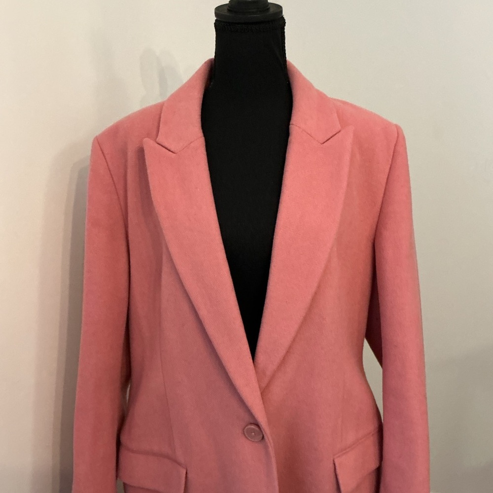 Express Pink Jacket - Picture 4 of 10